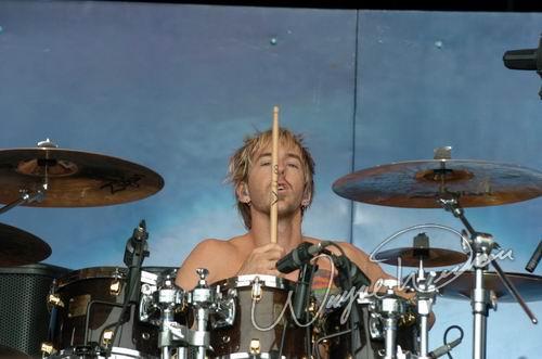 Hoobastank at Rolling Rock Town Fair Latrobe, PA on July 31, 2004 &mdash; concert photo by Wayne Dennon