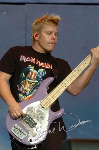 Hoobastank at Rolling Rock Town Fair Latrobe, PA on July 31, 2004 &mdash; concert photo by Wayne Dennon