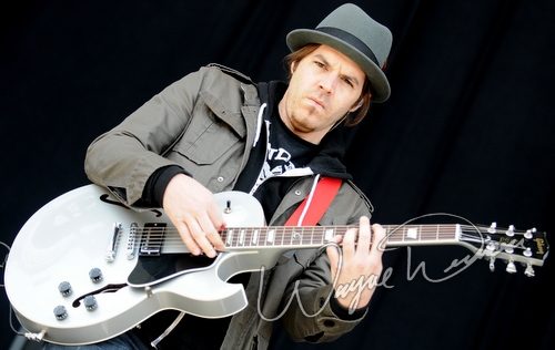 Hoobastank concert photo by Wayne Dennon