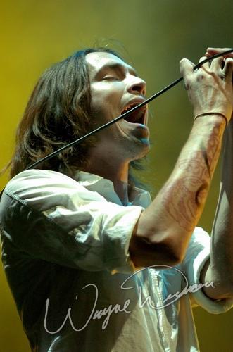 Incubus at University Of Cincinnati Cincinnati, OH on October 8, 2004 &mdash; concert photo by Wayne Dennon