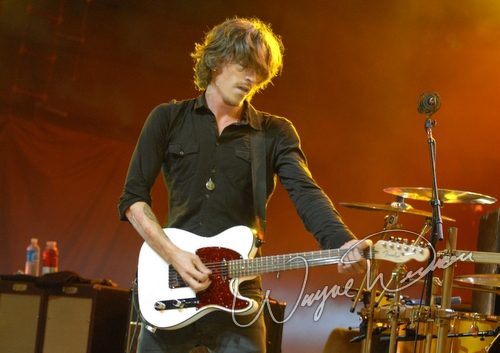 Incubus at Riverbend Music Center Cincinnati, OH on July 29, 2007 &mdash; concert photo by Wayne Dennon